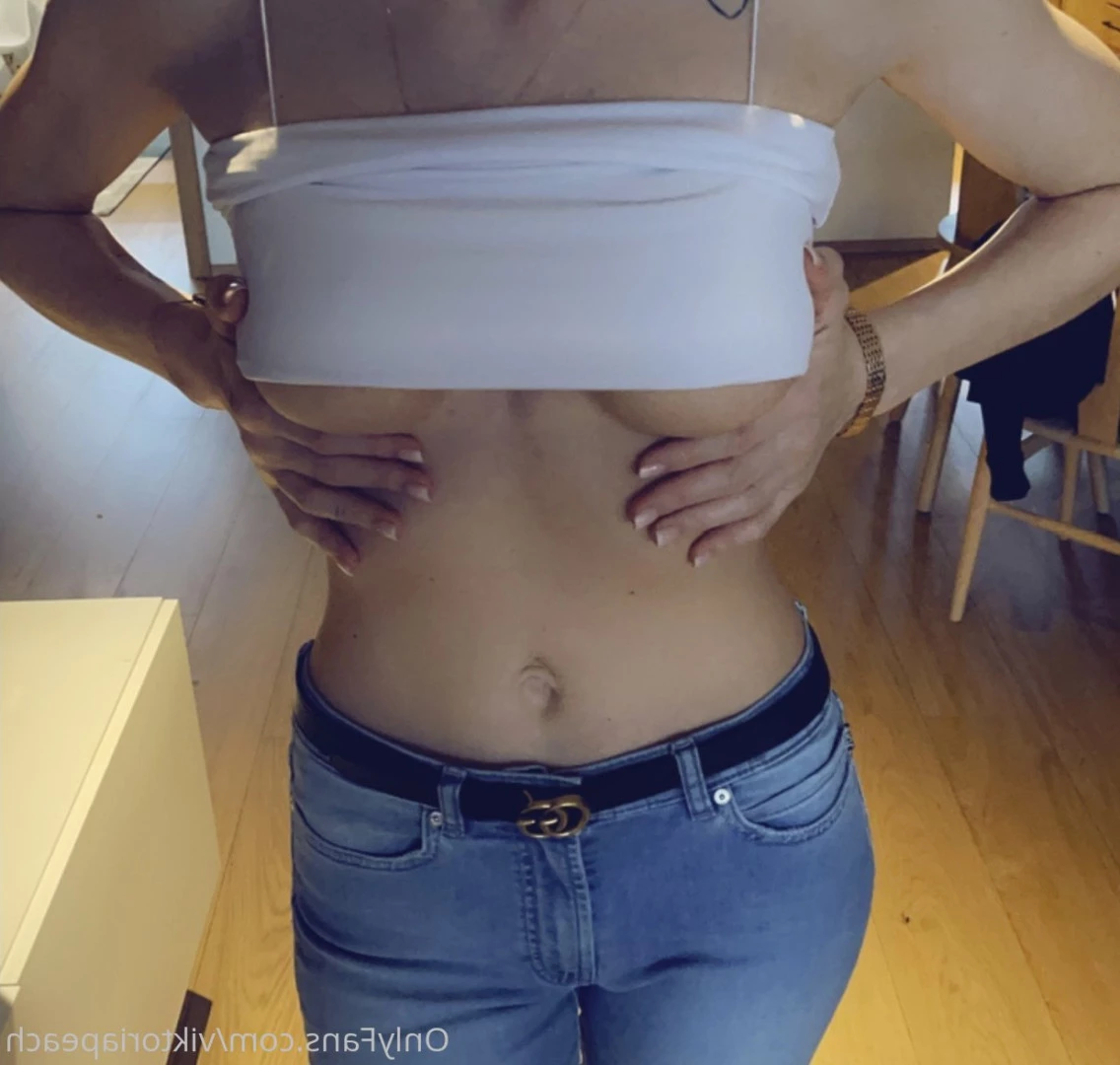 💚𝗬𝗢𝗨𝗥 𝗦𝗟𝗨𝗧𝗧𝗬 𝗚𝗜𝗥𝗟 𝗡𝗘𝗫𝗧 𝗗𝗢𝗢𝗥💚 [ viktoriapeach ] Onlyfans leaked photo 10310333 on Hotleaks.tv