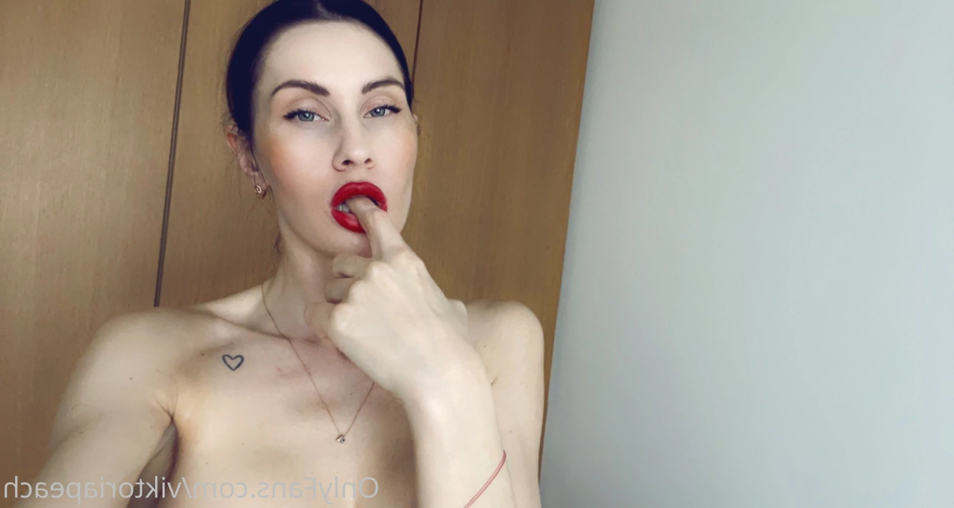 💚𝗬𝗢𝗨𝗥 𝗦𝗟𝗨𝗧𝗧𝗬 𝗚𝗜𝗥𝗟 𝗡𝗘𝗫𝗧 𝗗𝗢𝗢𝗥💚 [ viktoriapeach ] Onlyfans leaked photo 10310503 on Hotleaks.tv