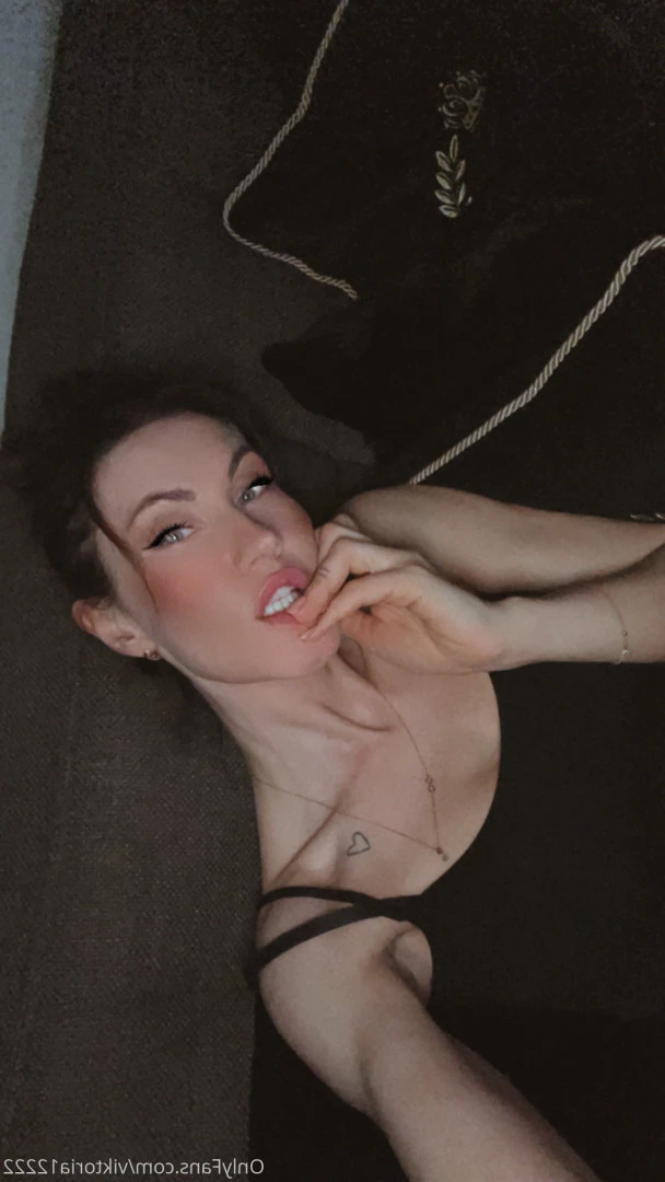 💚𝗬𝗢𝗨𝗥 𝗦𝗟𝗨𝗧𝗧𝗬 𝗚𝗜𝗥𝗟 𝗡𝗘𝗫𝗧 𝗗𝗢𝗢𝗥💚 [ viktoriapeach ] Onlyfans leaked photo 10310990 on Hotleaks.tv