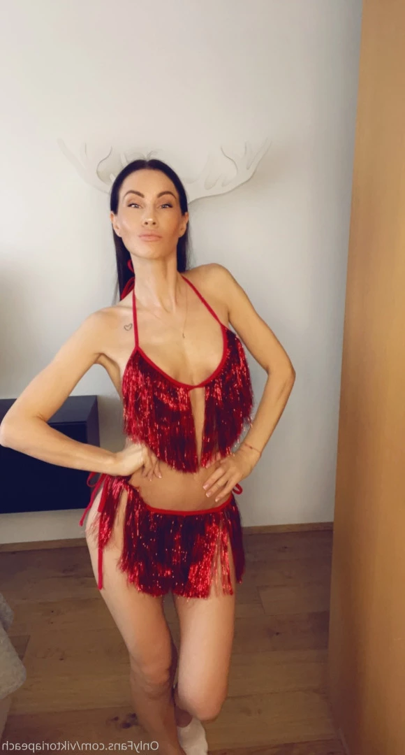 💚𝗬𝗢𝗨𝗥 𝗦𝗟𝗨𝗧𝗧𝗬 𝗚𝗜𝗥𝗟 𝗡𝗘𝗫𝗧 𝗗𝗢𝗢𝗥💚 [ viktoriapeach ] Onlyfans leaked photo 10312098 on Hotleaks.tv
