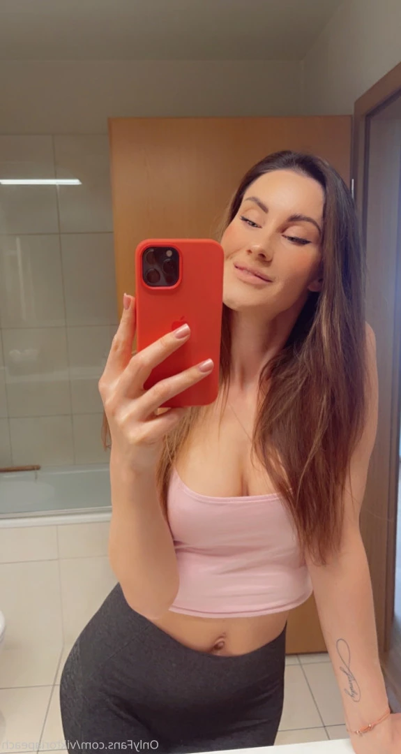 💚𝗬𝗢𝗨𝗥 𝗦𝗟𝗨𝗧𝗧𝗬 𝗚𝗜𝗥𝗟 𝗡𝗘𝗫𝗧 𝗗𝗢𝗢𝗥💚 [ viktoriapeach ] Onlyfans leaked photo 10313095 on Hotleaks.tv