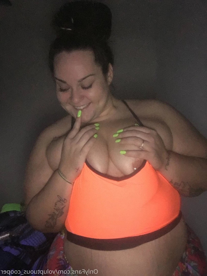 V Cooper [ voluptuous_cooper ] Onlyfans leaked photo 2581749 on Hotleaks.tv