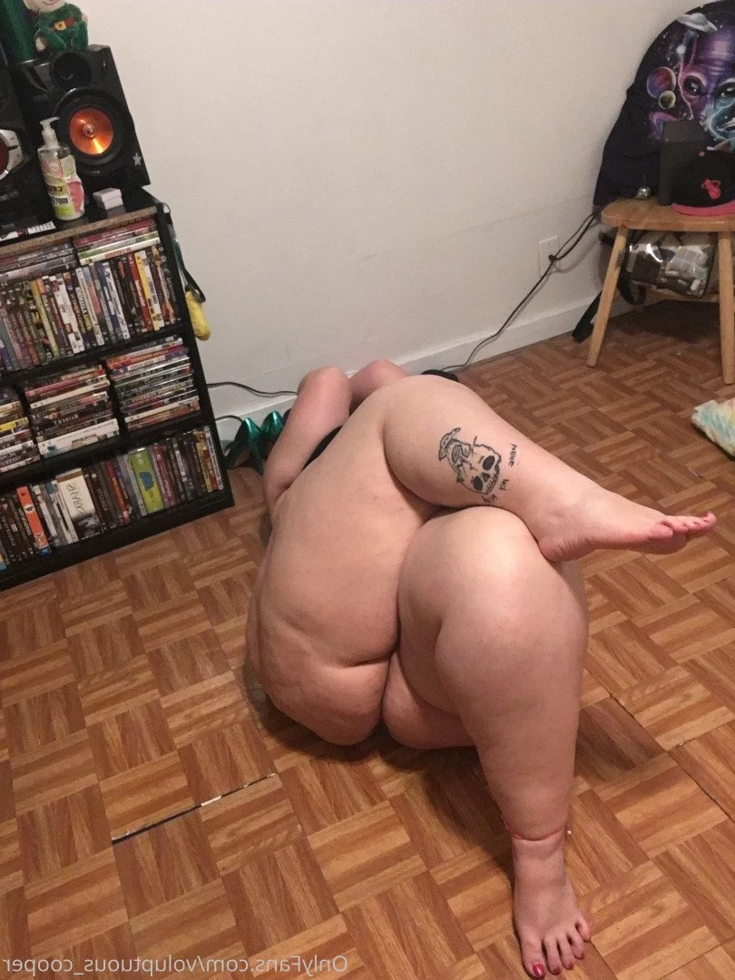 V Cooper [ voluptuous_cooper ] Onlyfans leaked photo 2581813 on Hotleaks.tv