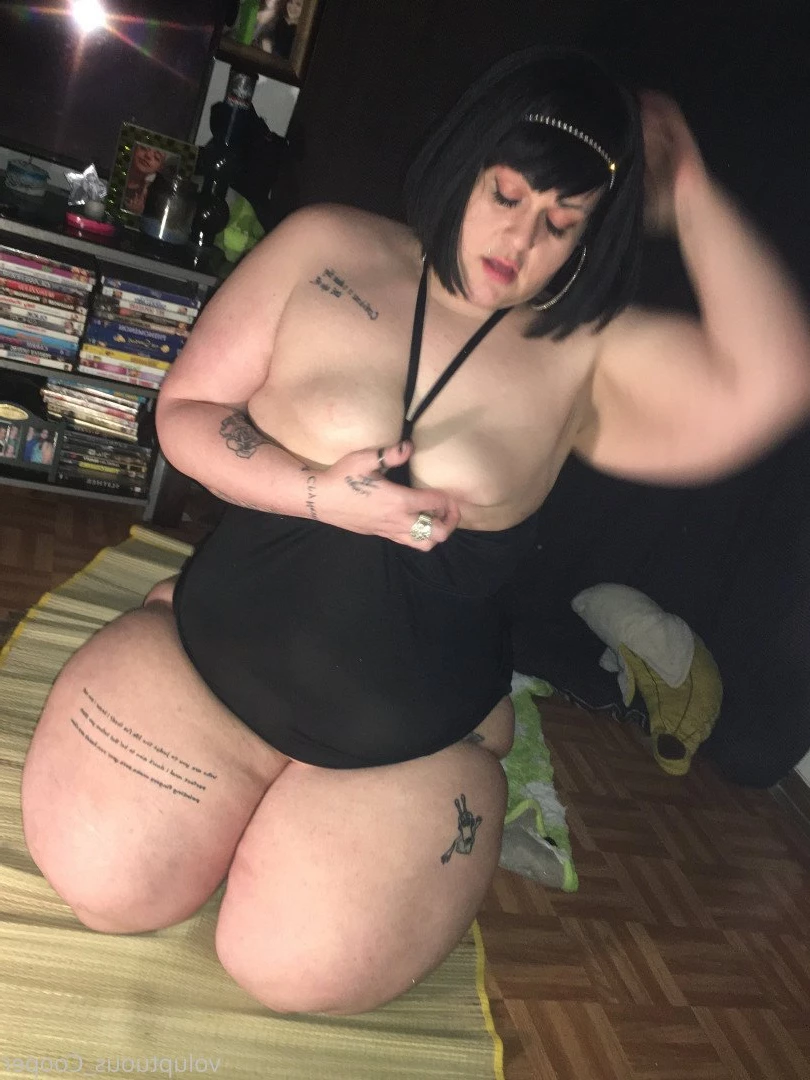 V Cooper [ voluptuous_cooper ] Onlyfans leaked photo 2582142 on Hotleaks.tv