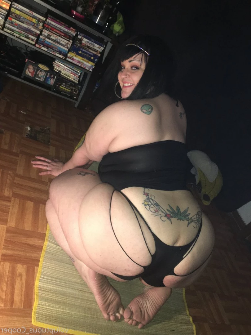 V Cooper [ voluptuous_cooper ] Onlyfans leaked photo 2582477 on Hotleaks.tv