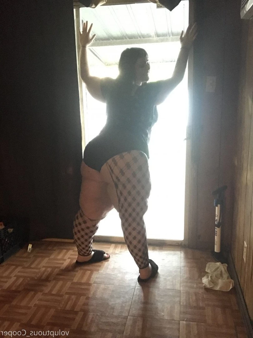 V Cooper [ voluptuous_cooper ] Onlyfans leaked photo 2583682 on Hotleaks.tv