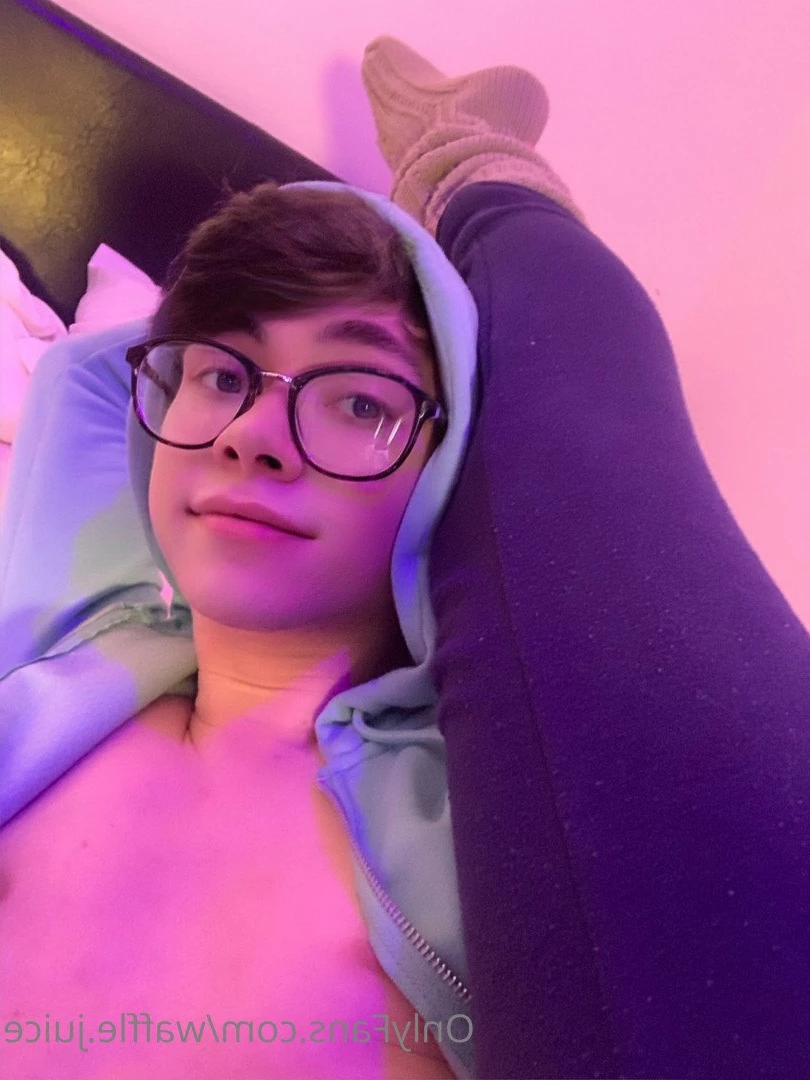 Bendy Boy [ waffle.juice ] Onlyfans leaked photo 2584301 on Hotleaks.tv