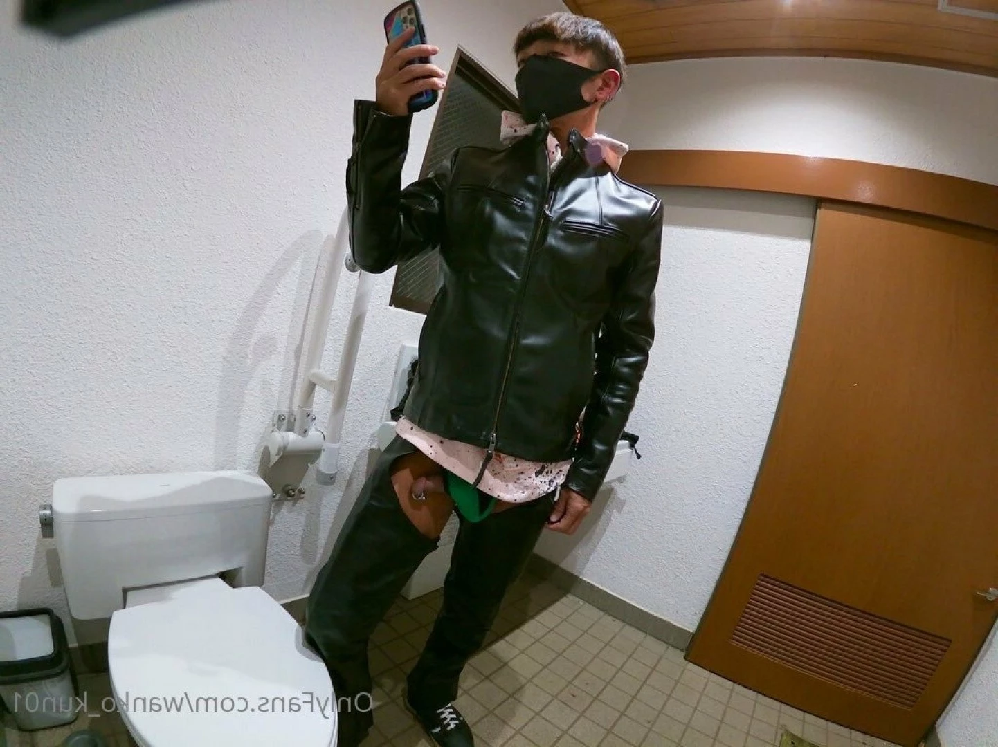 闇堕ちワンコくん [ wanko_kun01 ] Onlyfans leaked photo 2598467 on Hotleaks.tv
