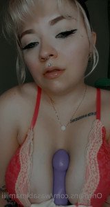 4616427