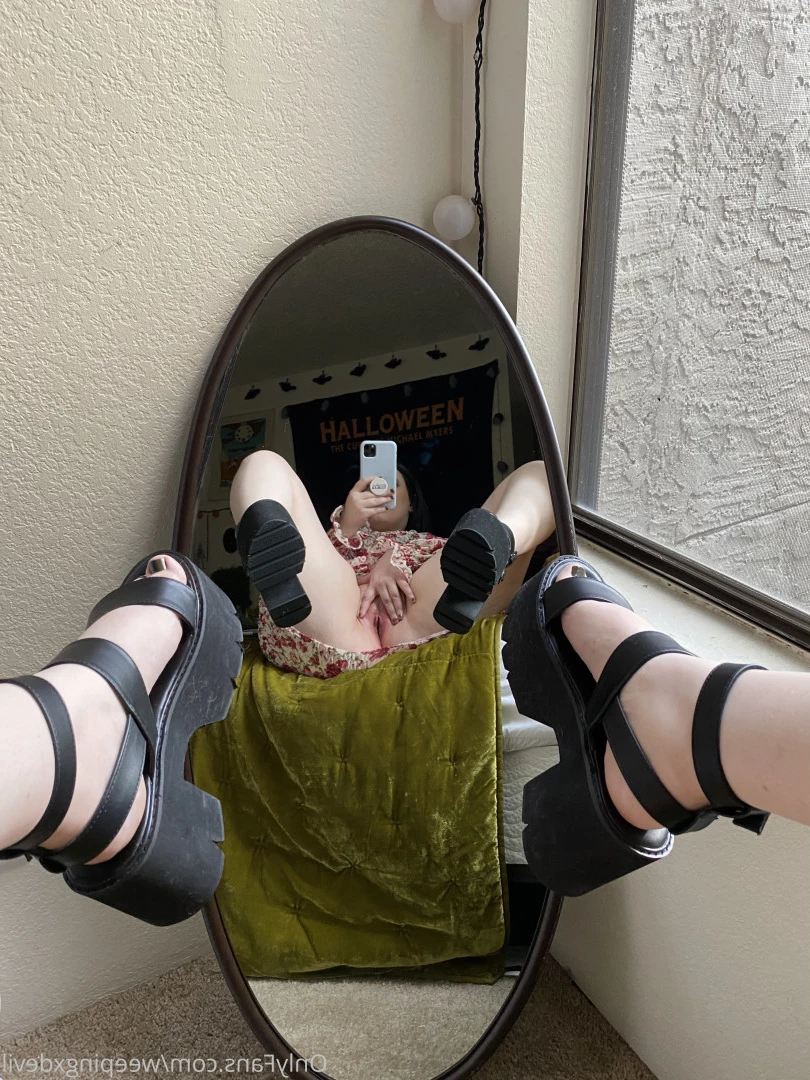 a m a n d a [ weepingxdevil ] Onlyfans leaked photo 5657758 on Hotleaks.tv