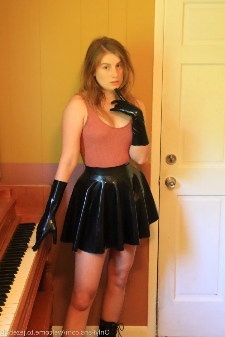 Welcome to Jezebel's [ welcome.to.jezebels ] Onlyfans leaked photo 2595415 on Hotleaks.tv