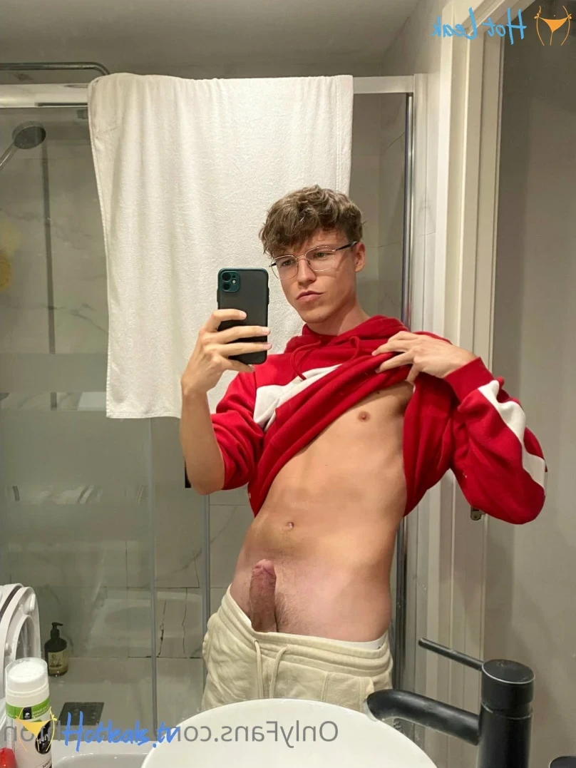Ashton White [ whiteshton ] Onlyfans leaked photo 12464676 on Hotleaks.tv