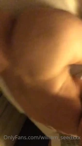 4945811