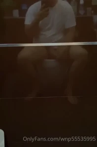 10588605