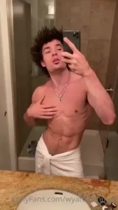 18277113