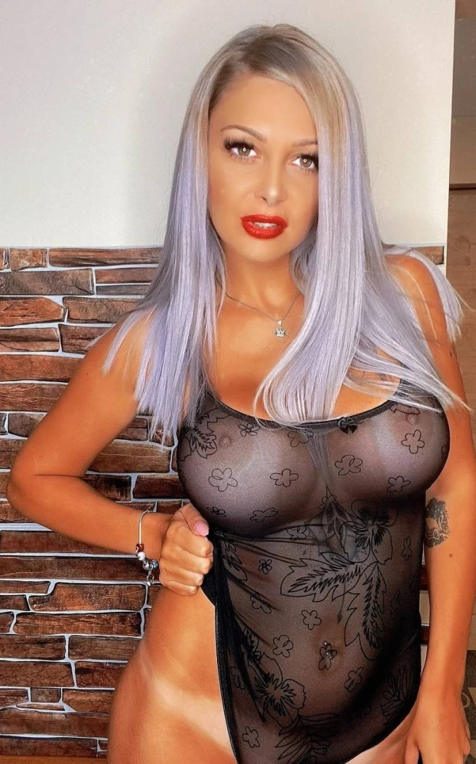 New content 😏 [ xalexraex ] Onlyfans leaked photo 10312201 on Hotleaks.tv