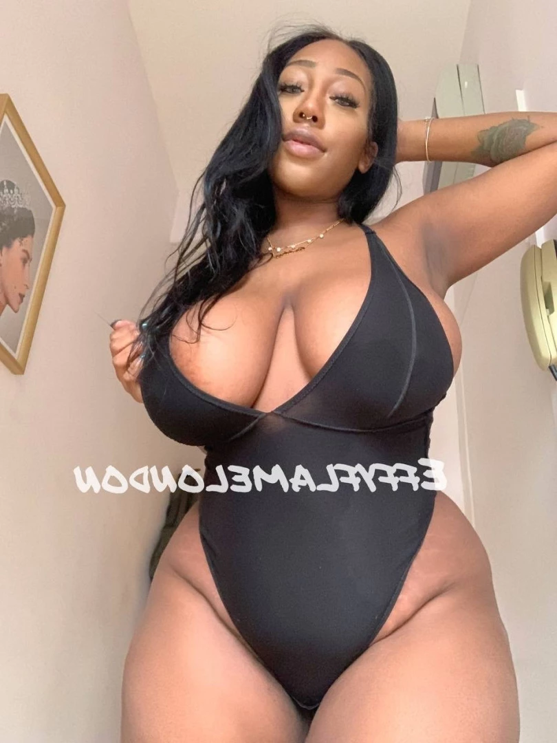 New content 😏 [ xalexraex ] Onlyfans leaked photo 10313746 on Hotleaks.tv