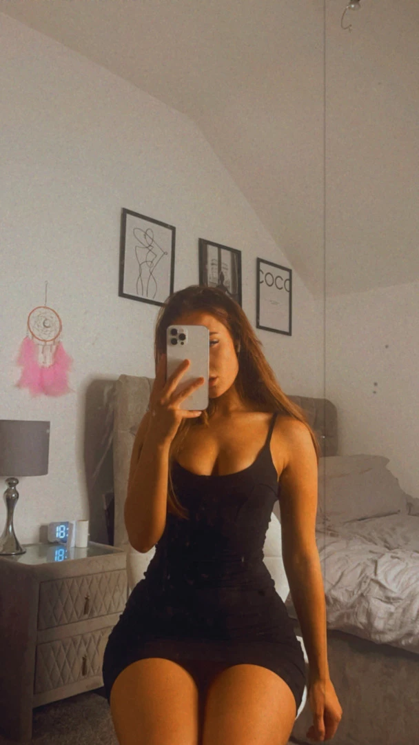 New content 😏 [ xalexraex ] Onlyfans leaked photo 10318005 on Hotleaks.tv