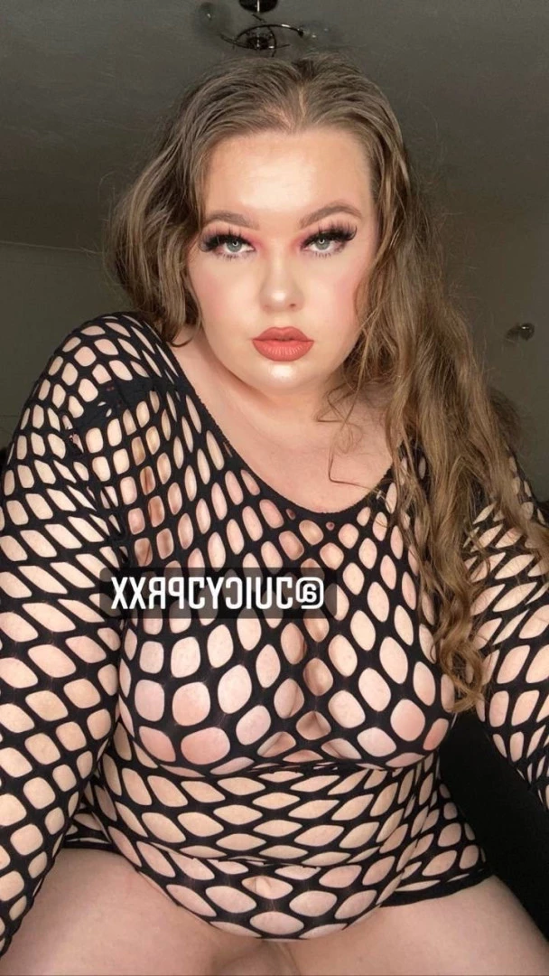 New content 😏 [ xalexraex ] Onlyfans leaked photo 10330809 on Hotleaks.tv