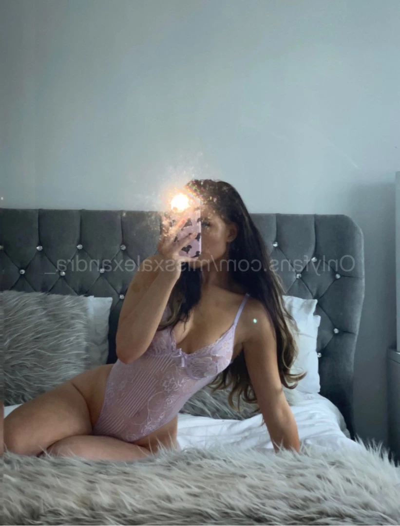 New content 😏 [ xalexraex ] Onlyfans leaked photo 10331961 on Hotleaks.tv