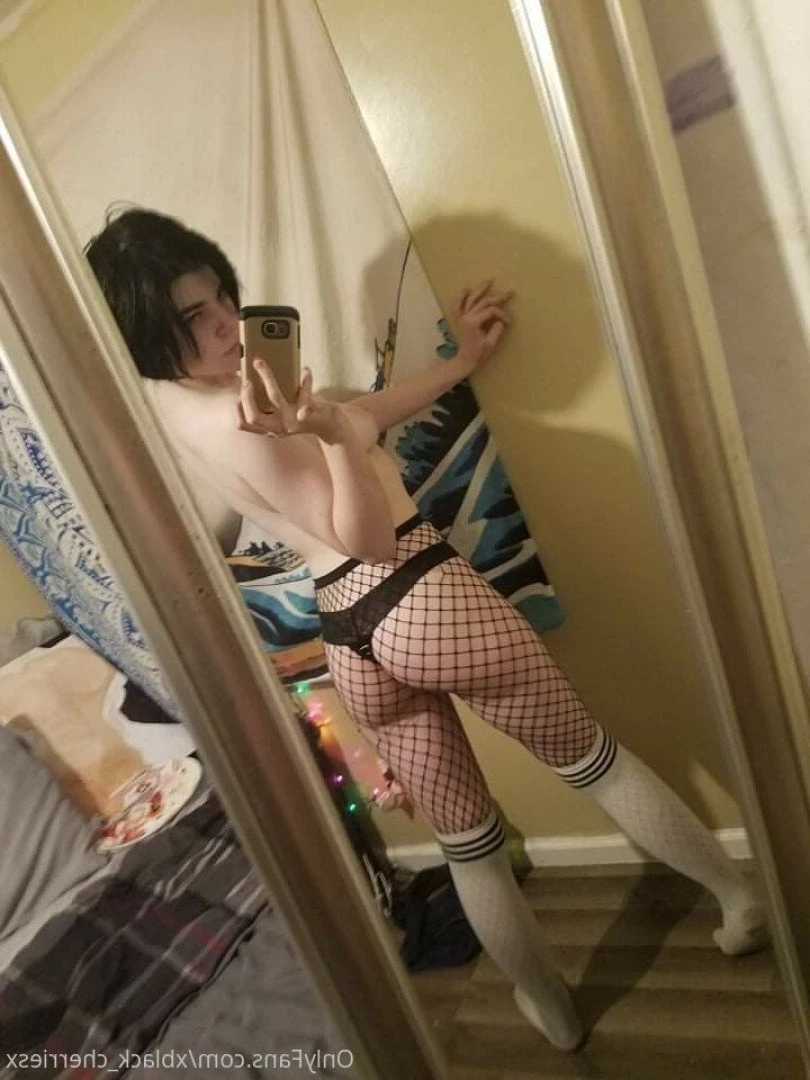xblack_cherriesx Onlyfans leaked photo 2586124 on Hotleaks.tv