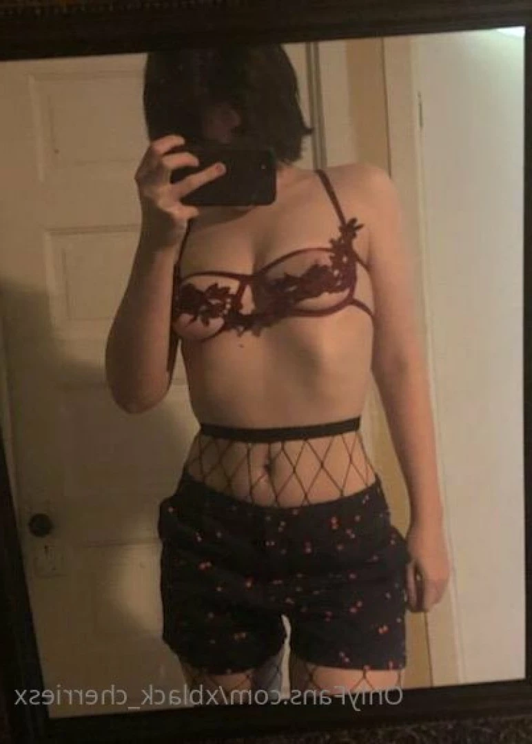 xblack_cherriesx Onlyfans leaked photo 6103095 on Hotleaks.tv