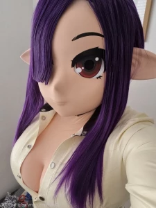 5630568