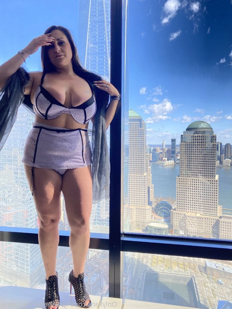 Xenia Hellenic Goddess [ xeniahelleincgoddess ] Onlyfans leaked photo 2588153 on Hotleaks.tv