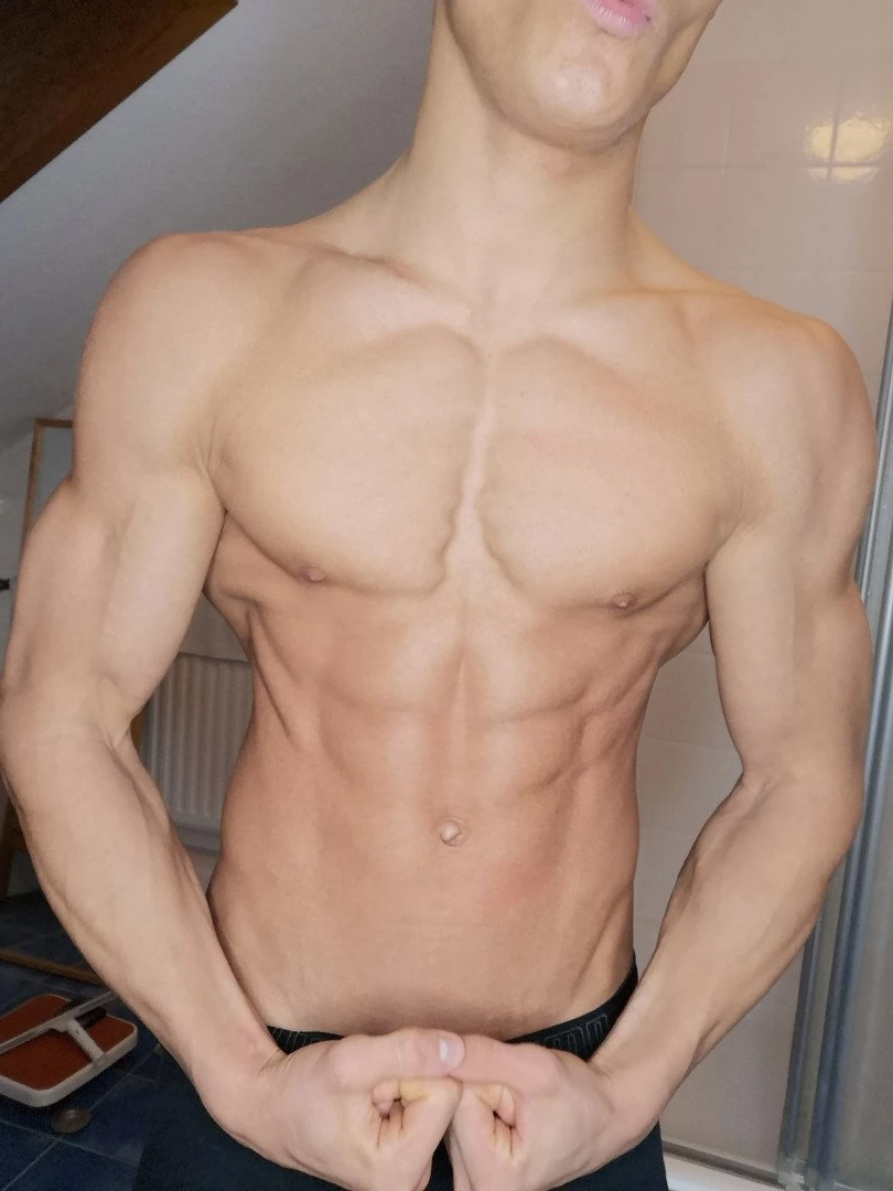 Leo [ xleox ] Onlyfans leaked photo 2584463 on Hotleaks.tv