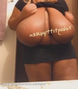 4640636