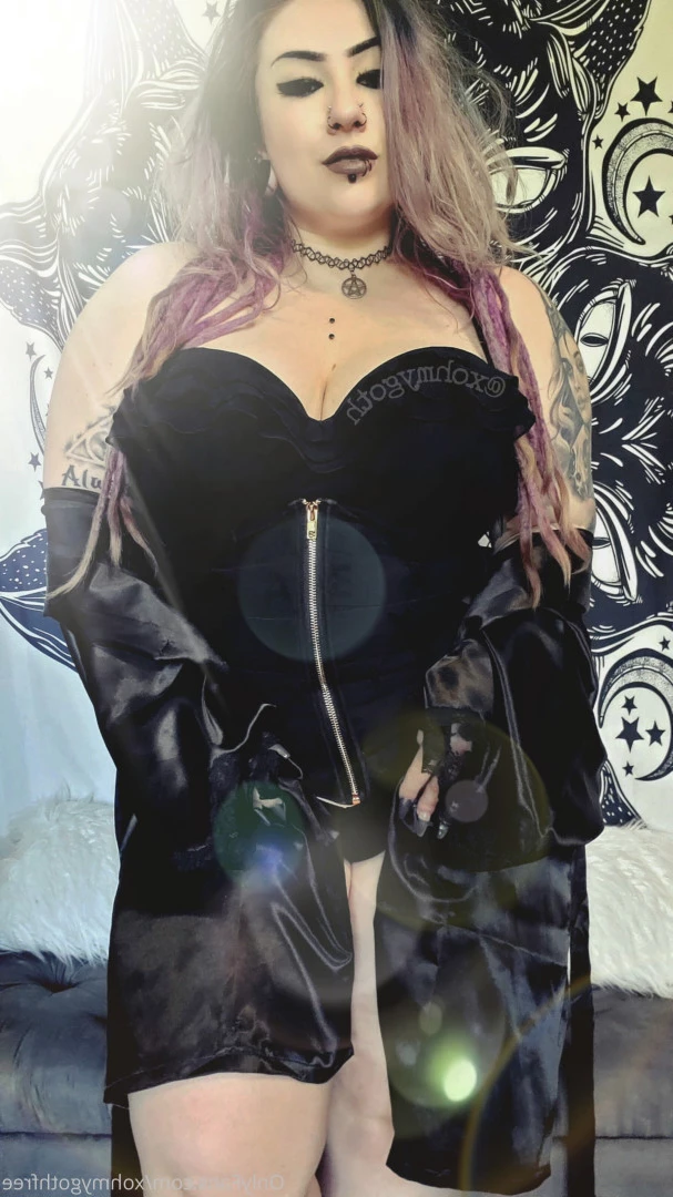 Follow for FREE! [ xohmygothfree ] Onlyfans leaked photo 7562885 on Hotleaks.tv