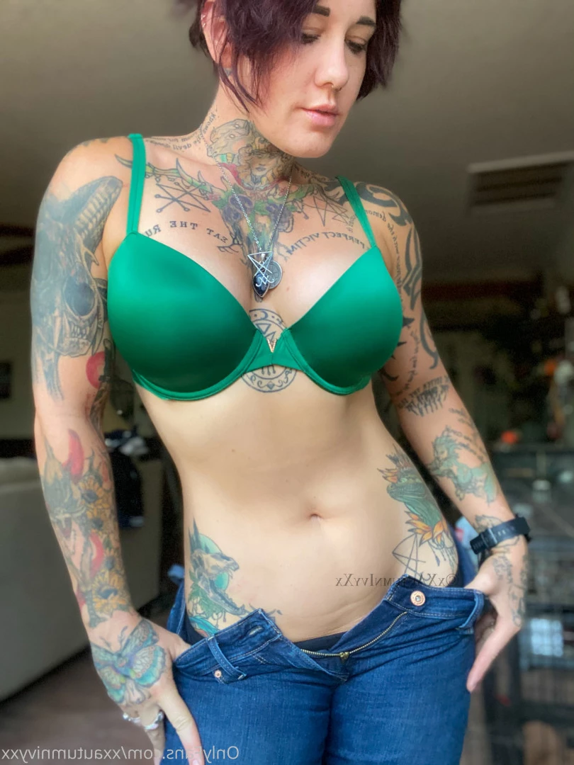 Autumn Ivy 🔪 [ xxautumnivyxx ] Onlyfans leaked photo 6006860 on Hotleaks.tv