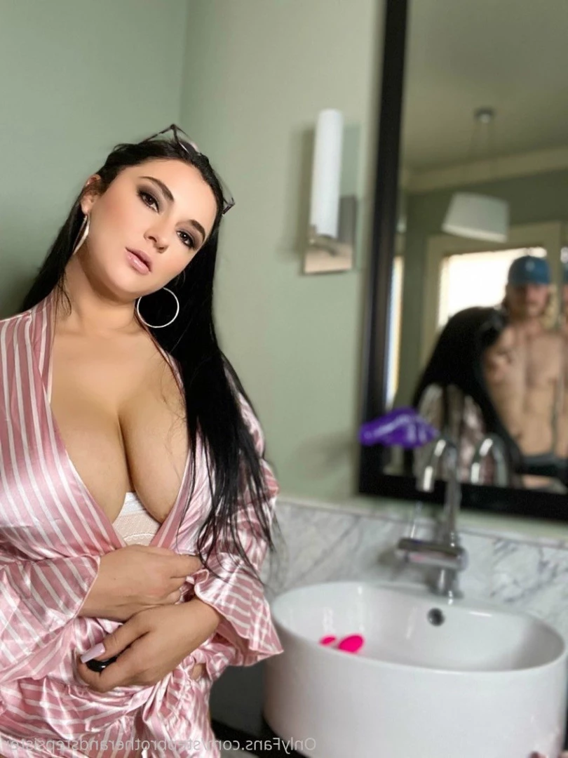 YOUR GIRL NEXT DOOR [ y0urgirlnextdoor ] Onlyfans leaked photo 9705959 on Hotleaks.tv