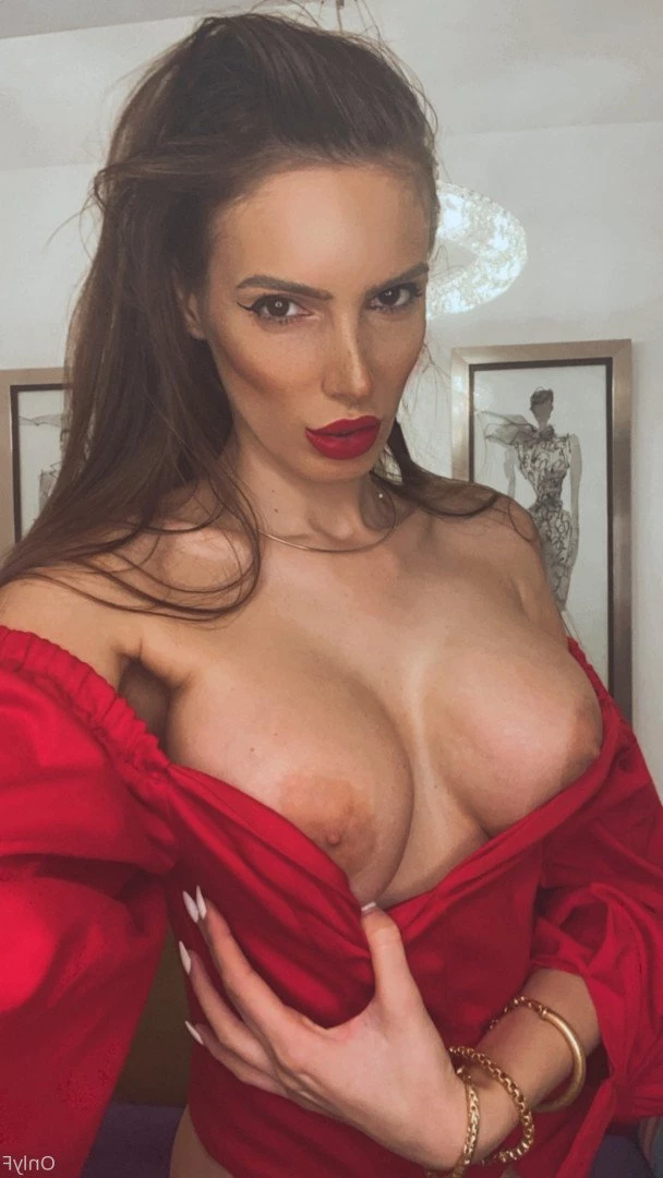 Silvia [ flawlesseva26 ] Onlyfans leaked photo 400257 on Hotleaks.tv