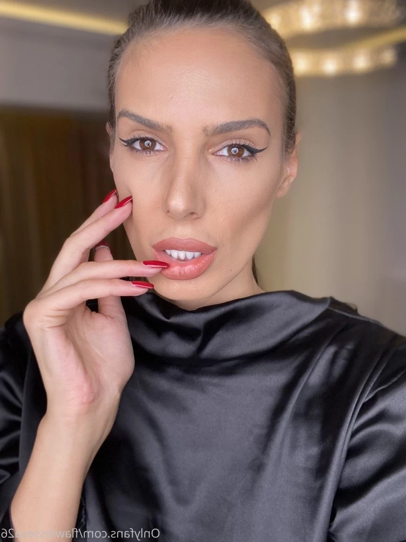Silvia [ flawlesseva26 ] Onlyfans leaked photo 400284 on Hotleaks.tv