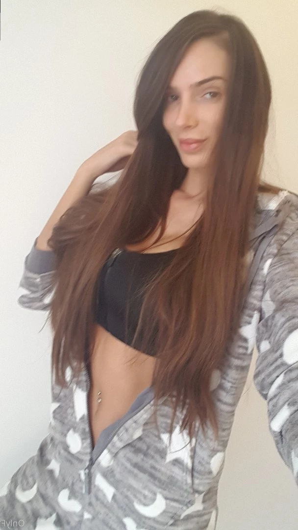 Silvia [ flawlesseva26 ] Onlyfans leaked photo 400304 on Hotleaks.tv