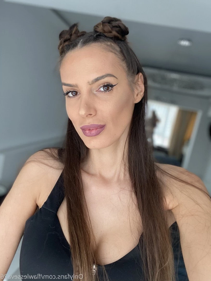 Silvia [ flawlesseva26 ] Onlyfans leaked photo 400503 on Hotleaks.tv