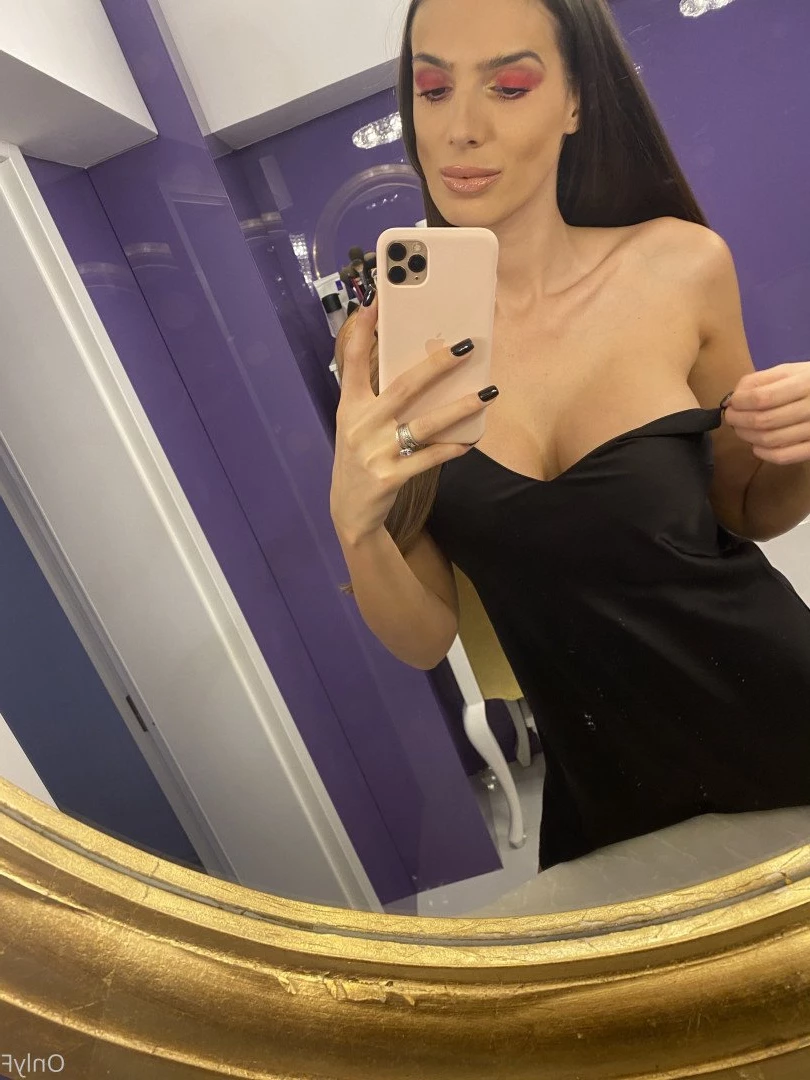 Silvia [ flawlesseva26 ] Onlyfans leaked photo 400556 on Hotleaks.tv