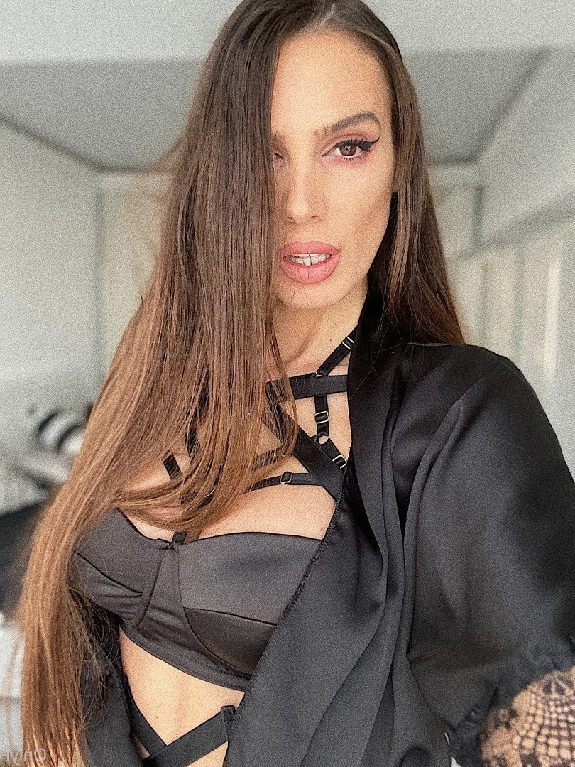 Silvia [ flawlesseva26 ] Onlyfans leaked photo 400773 on Hotleaks.tv