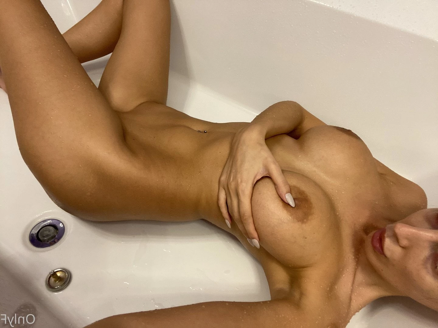Silvia [ flawlesseva26 ] Onlyfans leaked photo 401031 on Hotleaks.tv