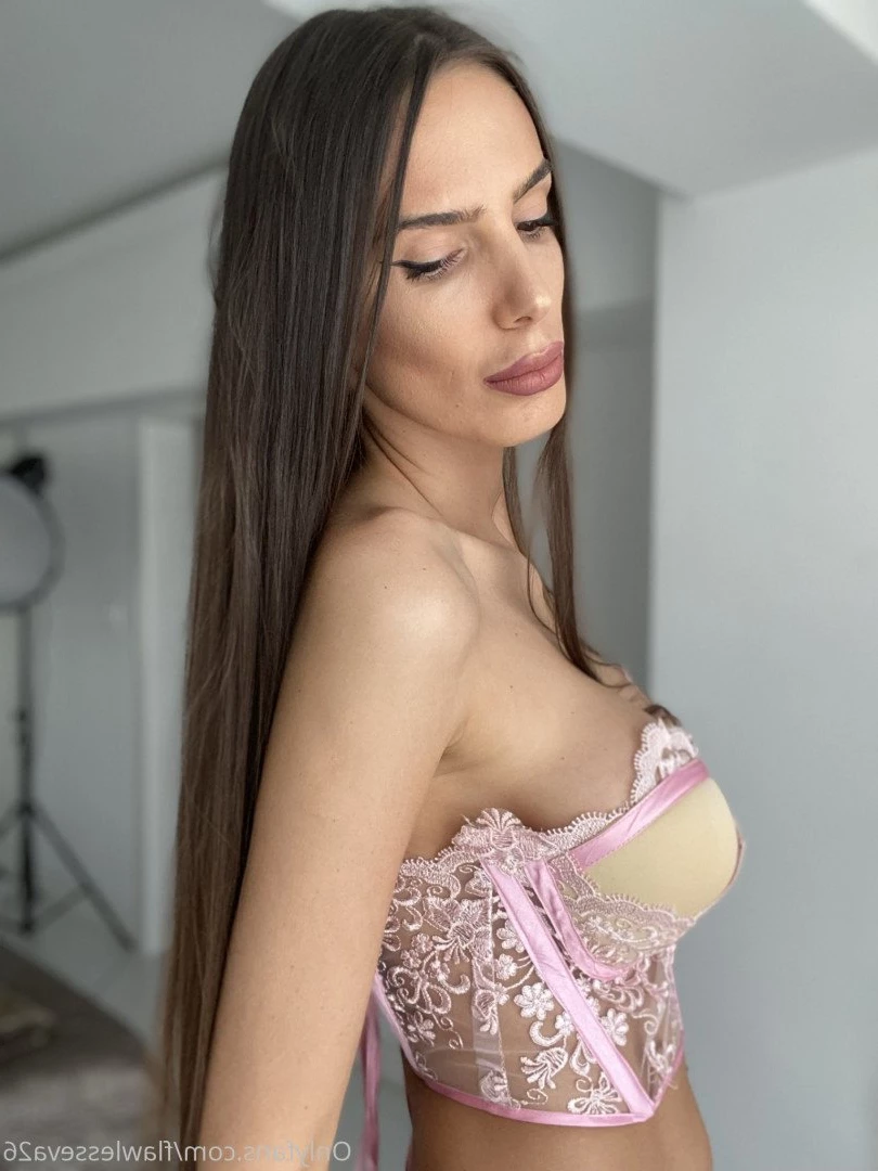 Silvia [ flawlesseva26 ] Onlyfans leaked photo 401677 on Hotleaks.tv