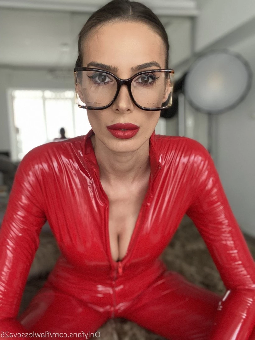 Silvia [ flawlesseva26 ] Onlyfans leaked photo 401822 on Hotleaks.tv