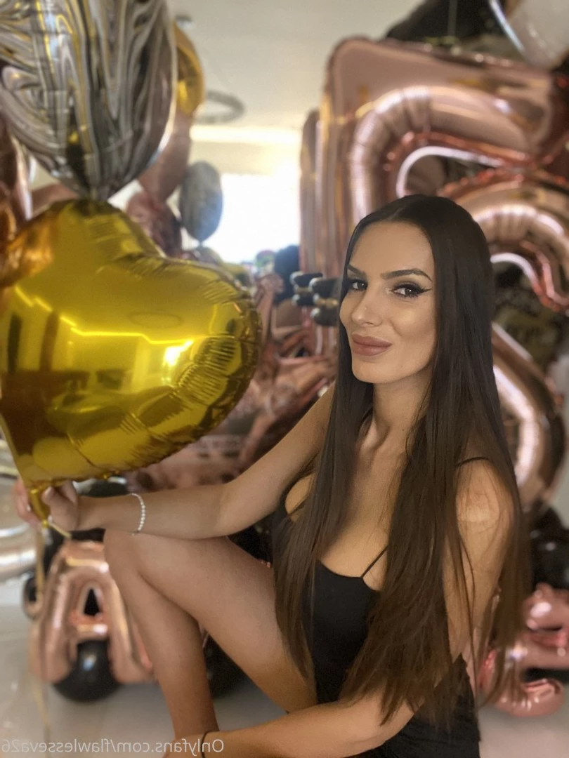 Silvia [ flawlesseva26 ] Onlyfans leaked photo 402025 on Hotleaks.tv