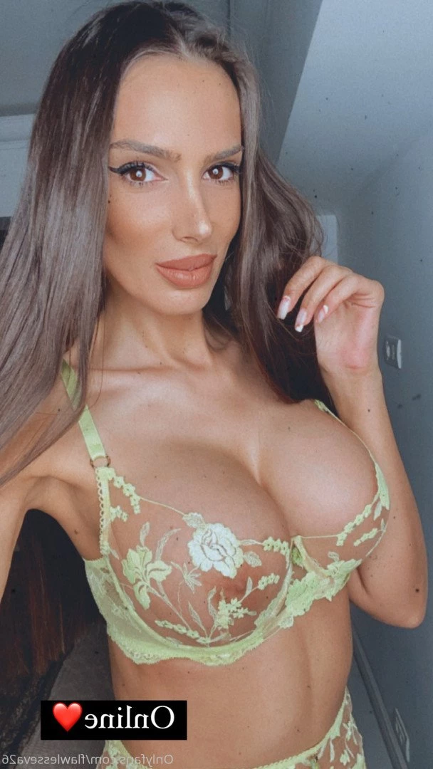 Silvia [ flawlesseva26 ] Onlyfans leaked photo 402740 on Hotleaks.tv