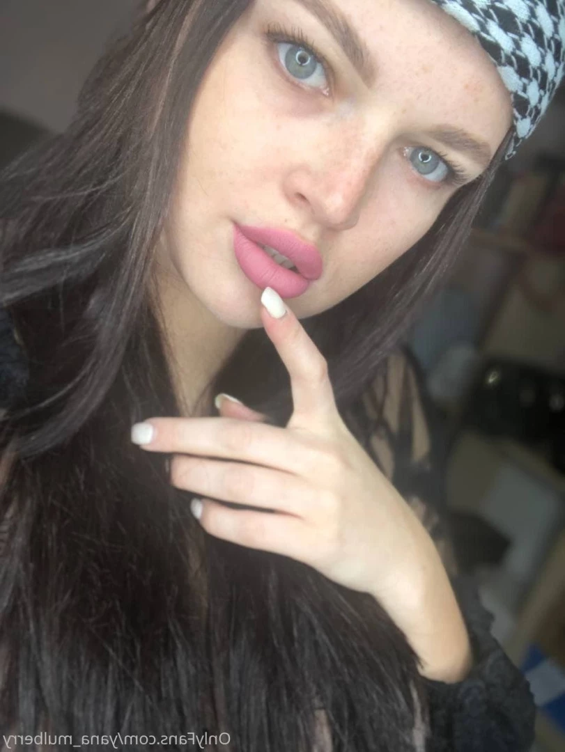 🍓Yana Mulberry♥️ [ yanamulberry ] Onlyfans leaked photo 5859869 on Hotleaks.tv