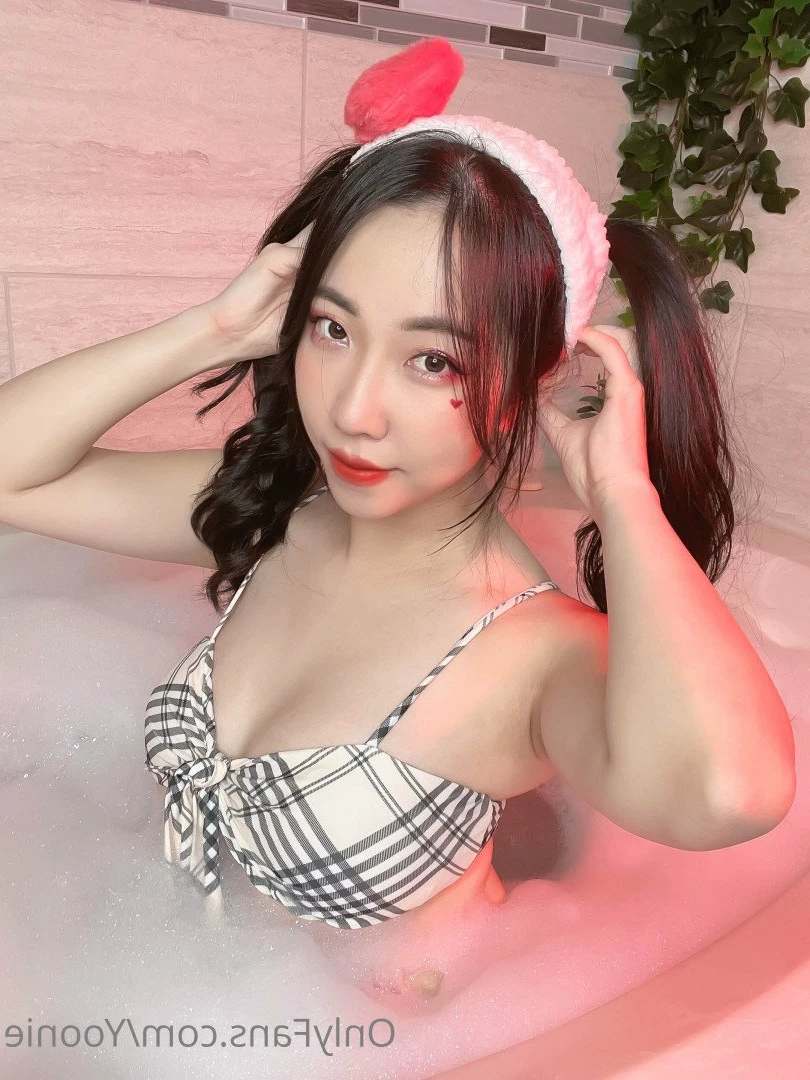 Yoonie [ yooniefree ] Onlyfans leaked photo 2581482 on Hotleaks.tv