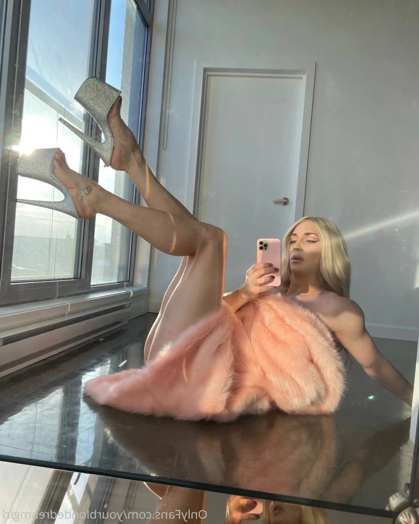 Celine Dijjon 🌸 [ yourblondedreamgirl ] Onlyfans leaked photo 10249658 on Hotleaks.tv