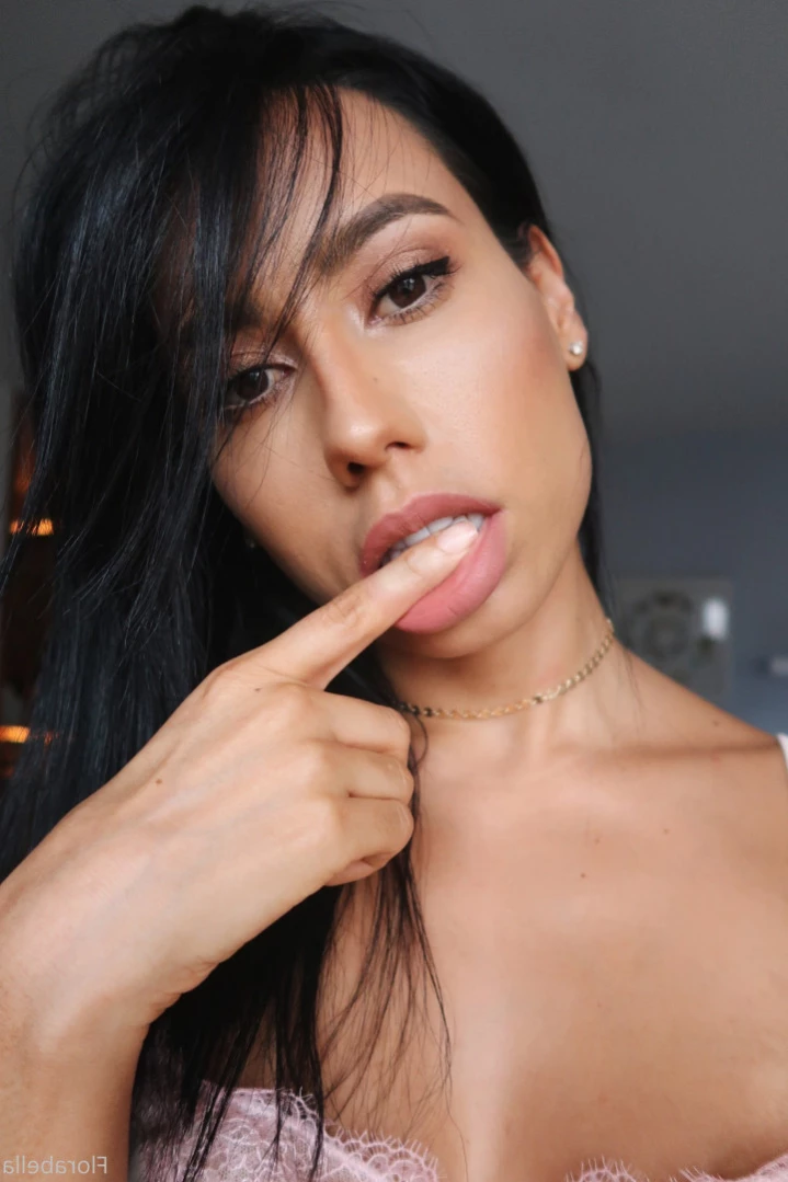 💗 🌺 𝔽𝕝𝕠𝕣𝕒 𝔹𝕖𝕝𝕝𝕒 🌺💗 [ florabella ] Onlyfans leaked photo 12239655 on Hotleaks.tv