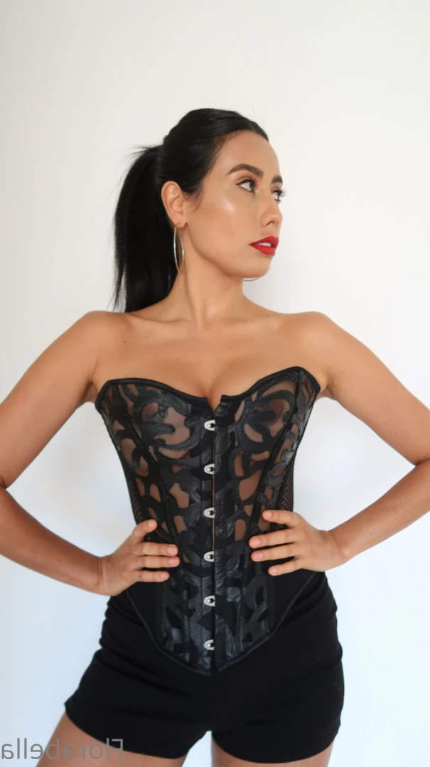 💗 🌺 𝔽𝕝𝕠𝕣𝕒 𝔹𝕖𝕝𝕝𝕒 🌺💗 [ florabella ] Onlyfans leaked photo 12273793 on Hotleaks.tv