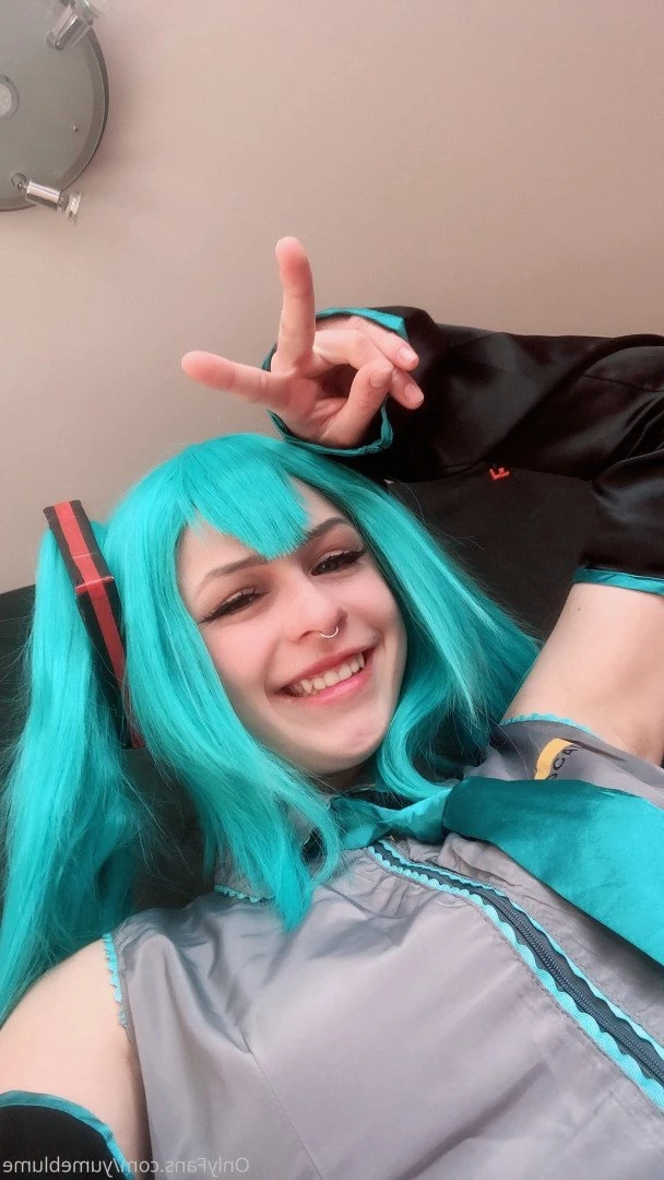 YumeBlume 🕊 [ yumeblume ] Onlyfans leaked photo 2572581 on Hotleaks.tv